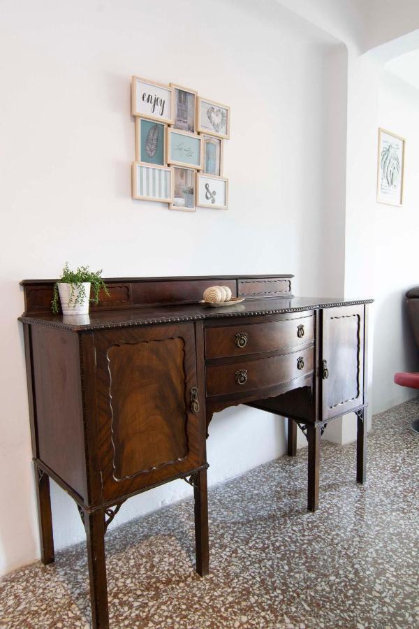 P&P Apartaments Arapiles Málaga Exteriör bild