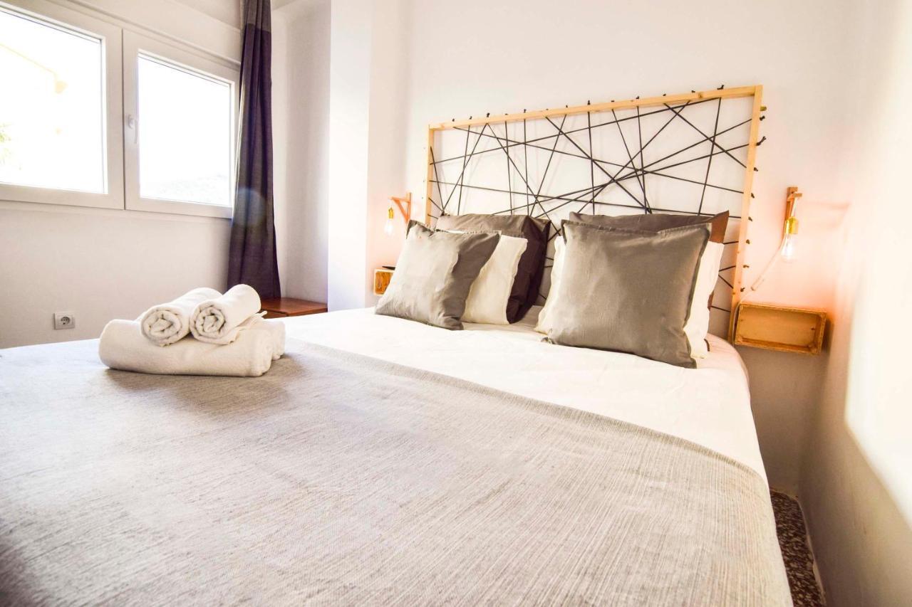 P&P Apartaments Arapiles Málaga Exteriör bild