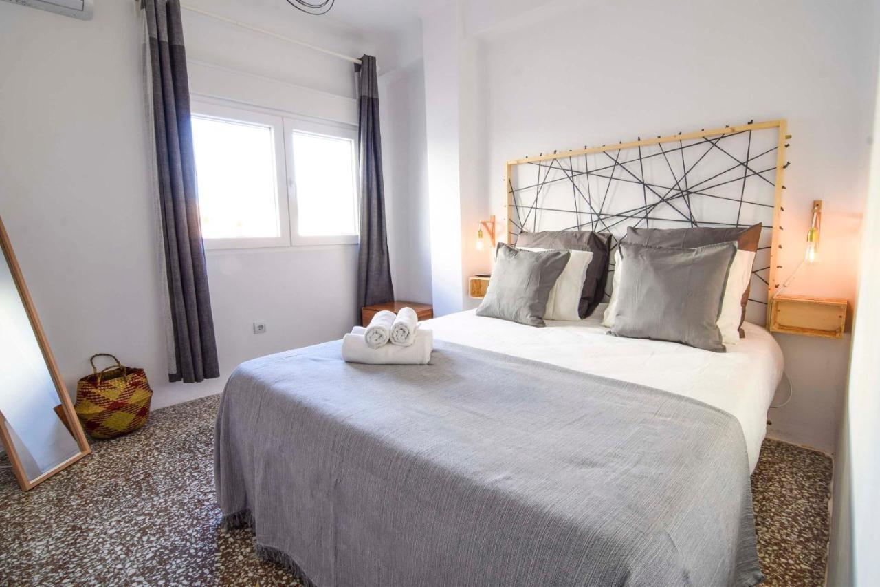 P&P Apartaments Arapiles Málaga Exteriör bild