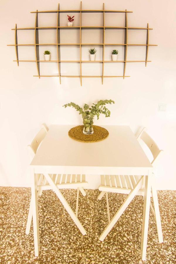 P&P Apartaments Arapiles Málaga Exteriör bild