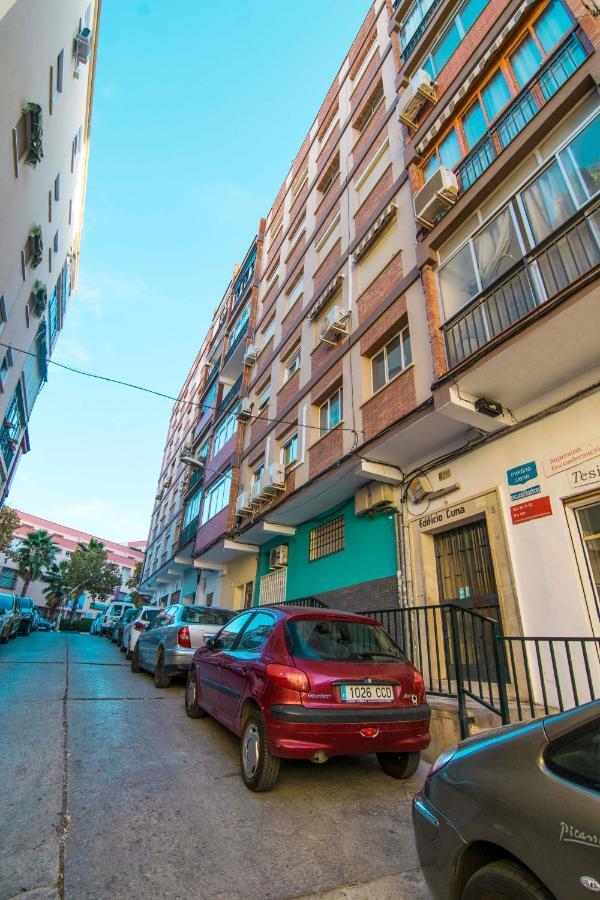 P&P Apartaments Arapiles Málaga Exteriör bild
